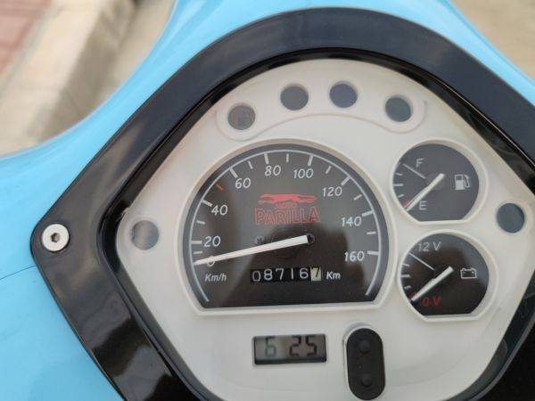 ใช้เพียง 8 พัน km. ลดราคา Moto Parilla Levriero 150 สีฟ้าครับ รูปที่ 3